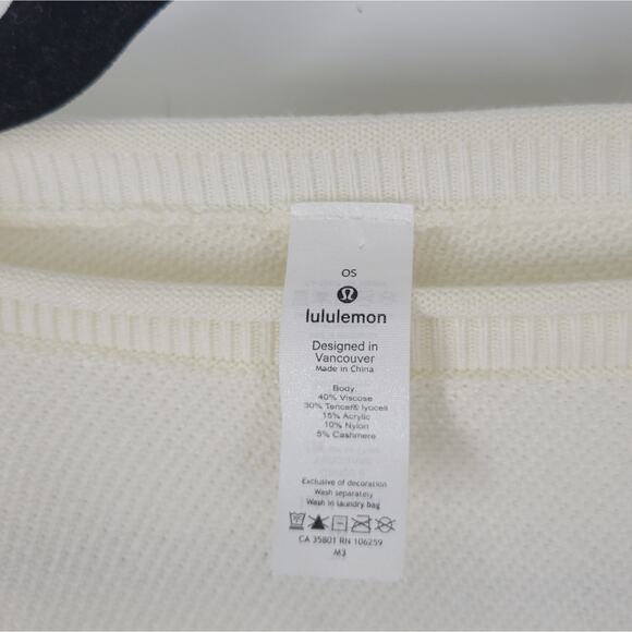 Lululemon White Opal Forward Flow Poncho - Picture 7 of 8